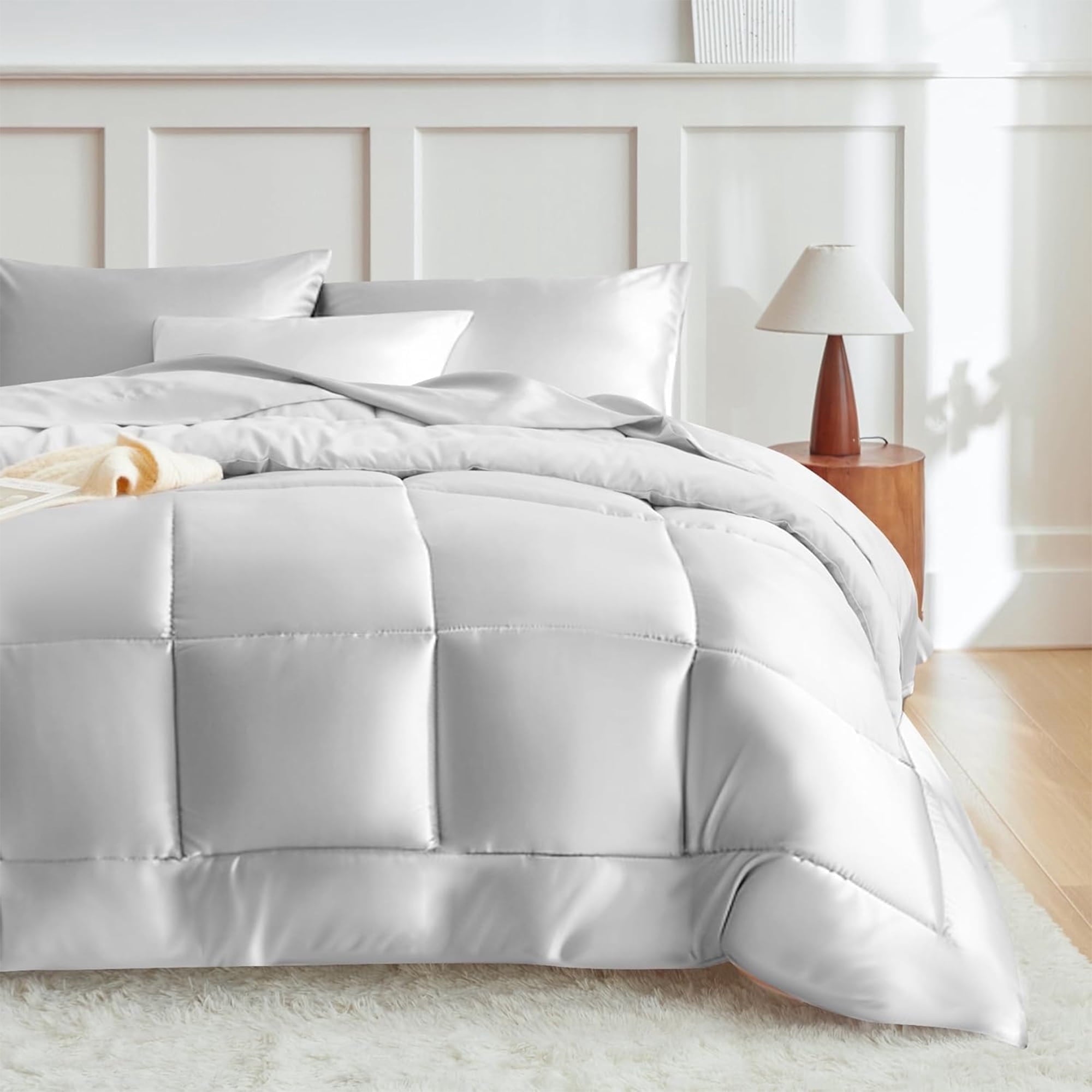 MR&HM Reversible Satin Microfiber Comforter 3 Pieces Queen Size, Black Queen Comforter Set for All Seasons, Silky Soft Satin Comforter for Hair and Skin, with Satin Pillowcases Set of 2