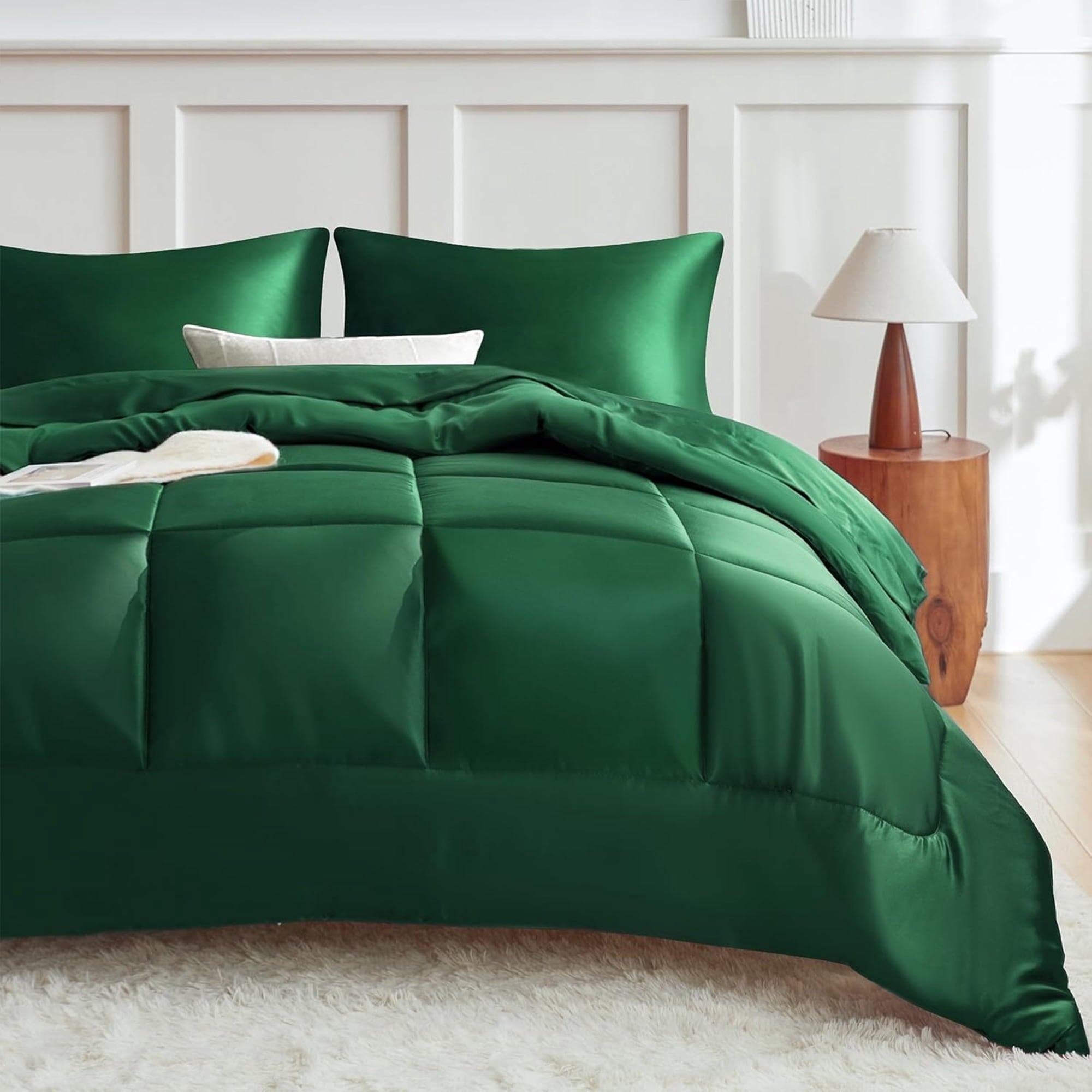 MR&HM Reversible Satin Microfiber Comforter 3 Pieces Queen Size, Black Queen Comforter Set for All Seasons, Silky Soft Satin Comforter for Hair and Skin, with Satin Pillowcases Set of 2